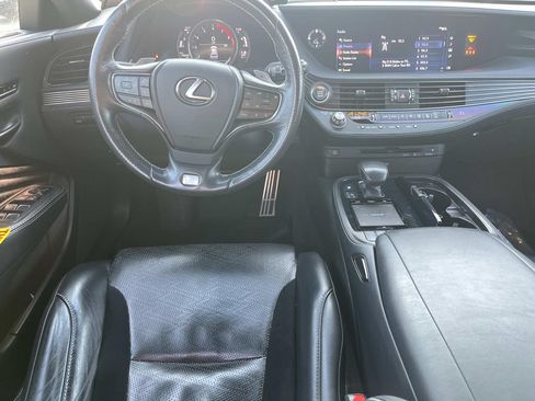 Used 2019 Lexus LS 500 F Sport w/ Accessory Package (Z1) AWD/4WD image 13