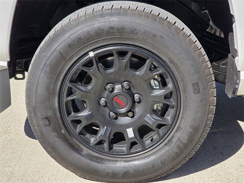 Used 2024 Toyota Tacoma TRD Sport w/ TRD Sport Premium Package image 8