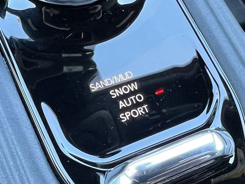 New 2026 Jeep Cherokee Laredo AWD/4WD image 26