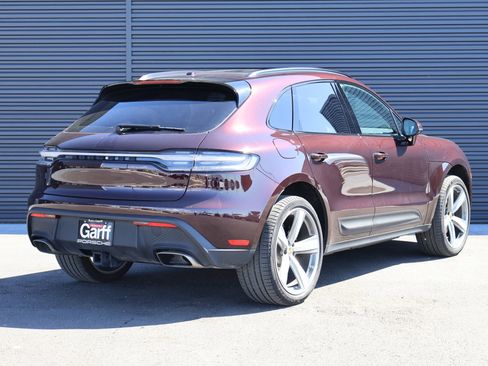 Certified 2026 Porsche Macan AWD/4WD image 10