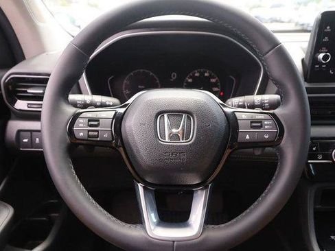 Used 2025 Honda Pilot EX-L image 12