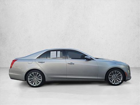 Used 2017 Cadillac CTS Luxury RWD image 4