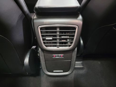 Used 2020 Lincoln Nautilus Reserve image 22