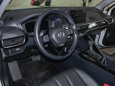 Used 2025 Acura ADX FWD image 5