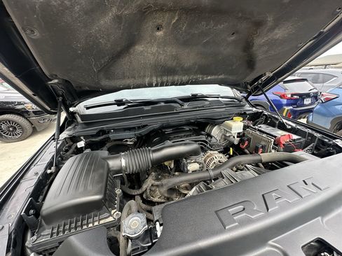 Used 2019 RAM 1500 Big Horn AWD/4WD image 33