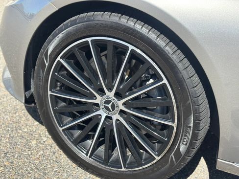 Used 2019 Mercedes-Benz C 300 Sedan image 10