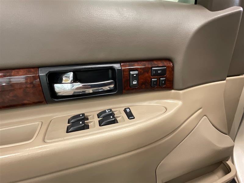 Used 2001 Lincoln LS RWD image 22