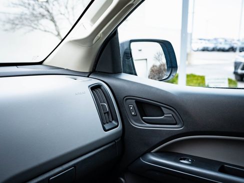 Used 2021 Chevrolet Colorado W/T w/ Custom Special Edition image 33