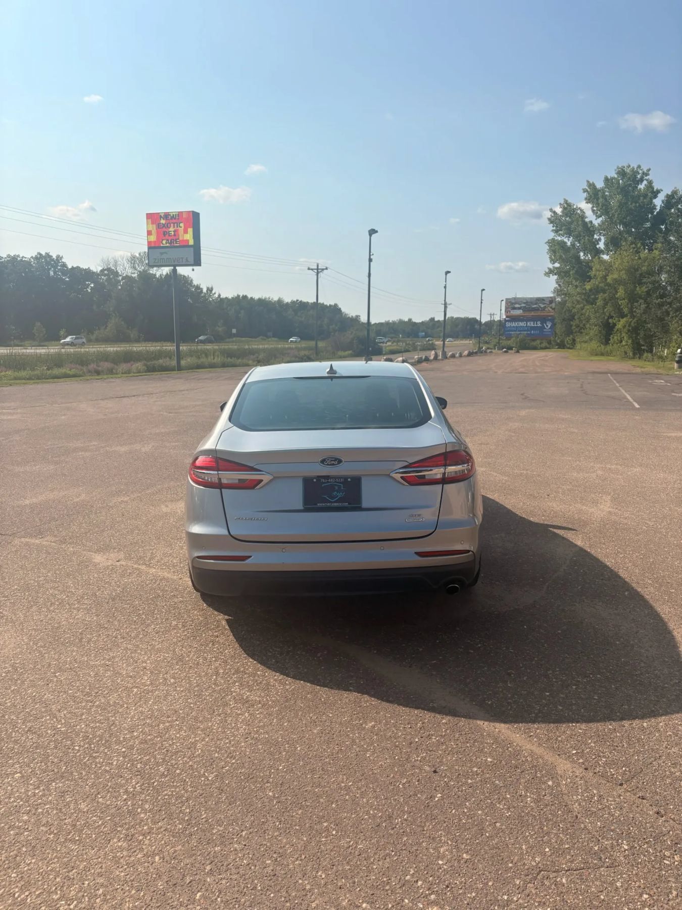 Used 2020 Ford Fusion SE FWD image 6