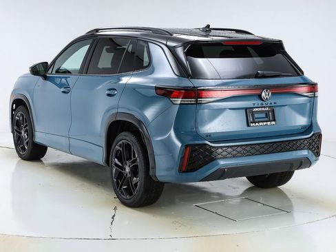 New 2026 Volkswagen Tiguan SE R-Line image 46