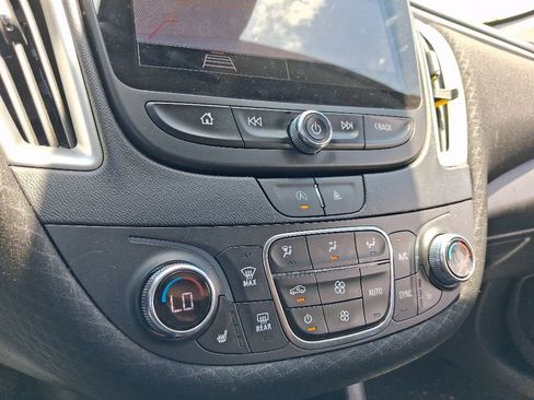 Used 2024 Chevrolet Malibu LT FWD image 24