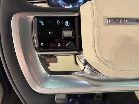 New 2026 Land Rover Range Rover SE AWD/4WD image 12