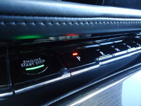 Used 2023 Lincoln Nautilus Reserve w/ Equipment Group 201A image 20