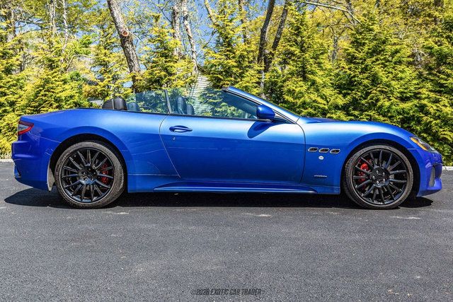 Used 2018 Maserati GranTurismo Sport RWD image 9