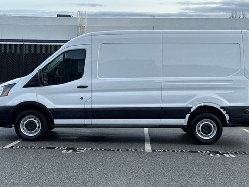 Used 2019 Ford Transit 250 148 Medium Roof image 2