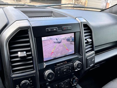 Used 2019 Ford F150 XLT w/ Equipment Group 302A Luxury image 29