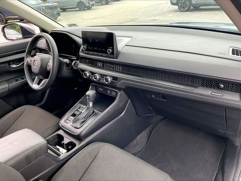 Used 2024 Honda CR-V LX image 13
