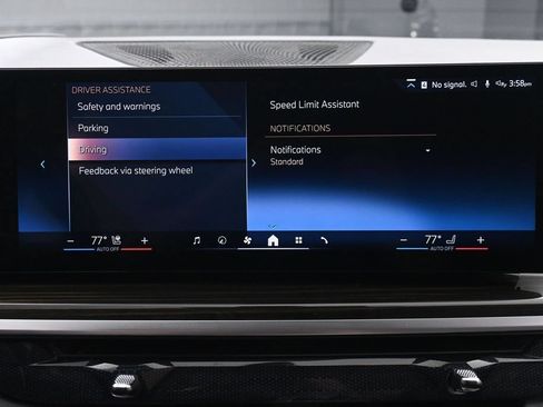 Used 2024 BMW X7 xDrive40i w/ Premium Package AWD/4WD image 46