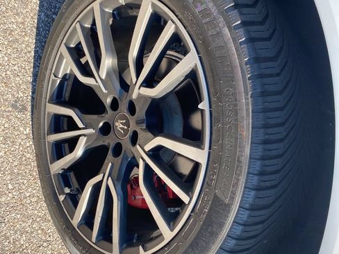 Used 2023 Maserati Grecale GT AWD/4WD image 7