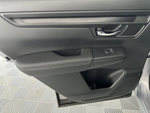 Used 2026 Honda CR-V LX image 30