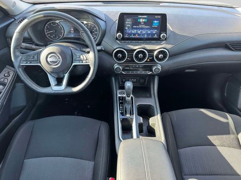 Used 2025 Nissan Sentra SV w/ All-Weather Package FWD image 13