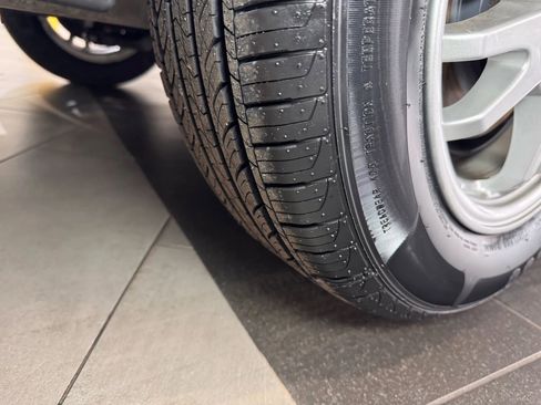 Used 2011 Toyota Prius Two image 29