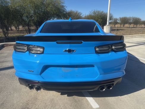 Used 2022 Chevrolet Camaro SS image 4