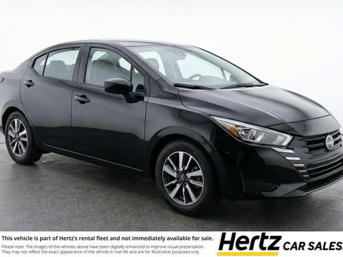 Used 2025 Nissan Versa SV FWD image 1