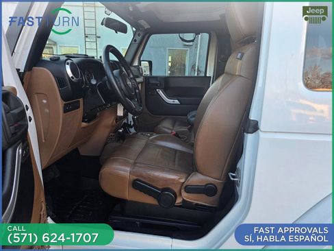 Used 2012 Jeep Wrangler Rubicon w/ PWR Convenience Group image 23