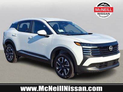 New 2025 Nissan Kicks SV