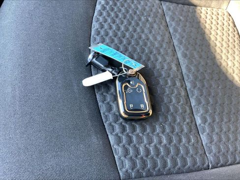 Used 2019 GMC Terrain SLE w/ Driver Convenience Package FWD image 14