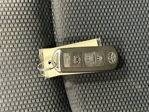 Used 2018 Toyota Yaris iA image 32