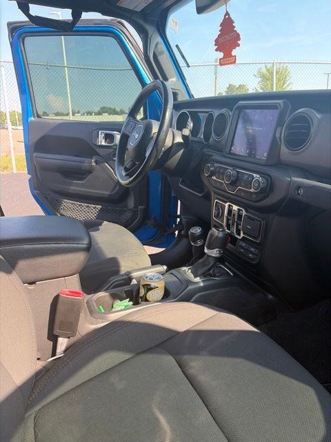 Used 2021 Jeep Gladiator Sport AWD/4WD image 36