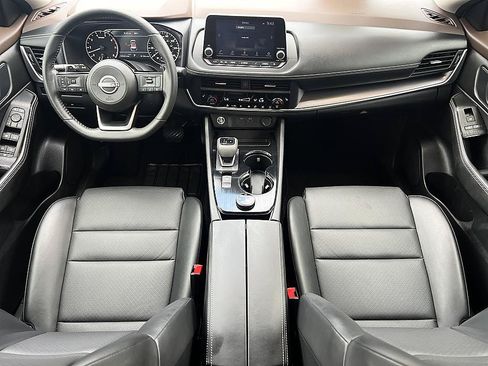 Certified 2023 Nissan Rogue SV w/ SV Premium B Package AWD/4WD image 18