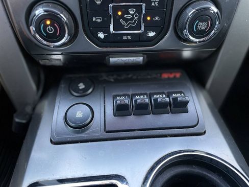 Used 2014 Ford F150 Raptor w/ Equipment Group 801A Luxury AWD/4WD image 17