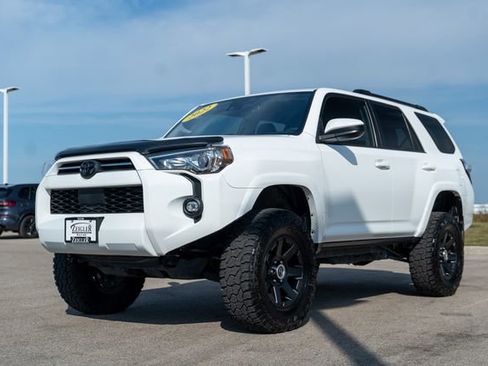 Used 2022 Toyota 4Runner Trail Special Edition image 3