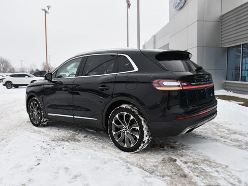 Used 2022 Lincoln Nautilus Reserve image 4