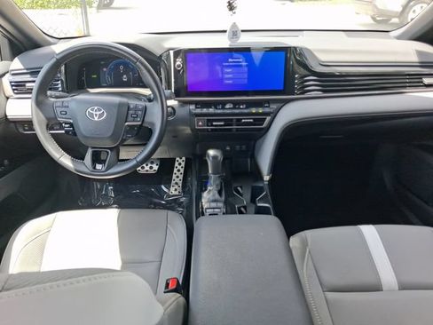 Used 2025 Toyota Camry SE w/ Multimedia Upgrade Package FWD image 7