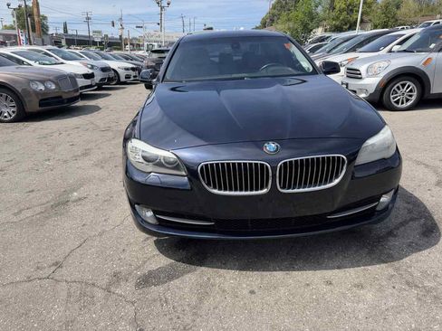 Used 2011 BMW 535i Sedan image 3
