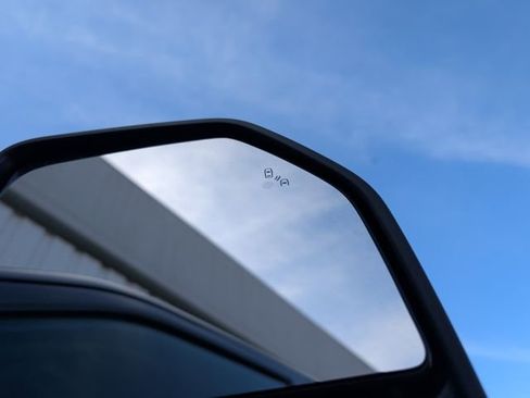 Used 2019 Ford F250 Lariat w/ Lariat Ultimate Package image 33