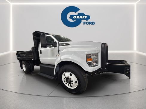 New 2025 Ford F650 2WD Regular Cab Super Duty image 10