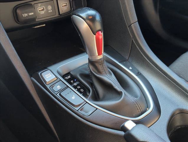 Used 2019 Hyundai Veloster Turbo FWD image 22