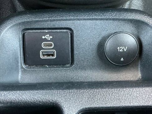Used 2023 Ford Transit Connect XL FWD image 23
