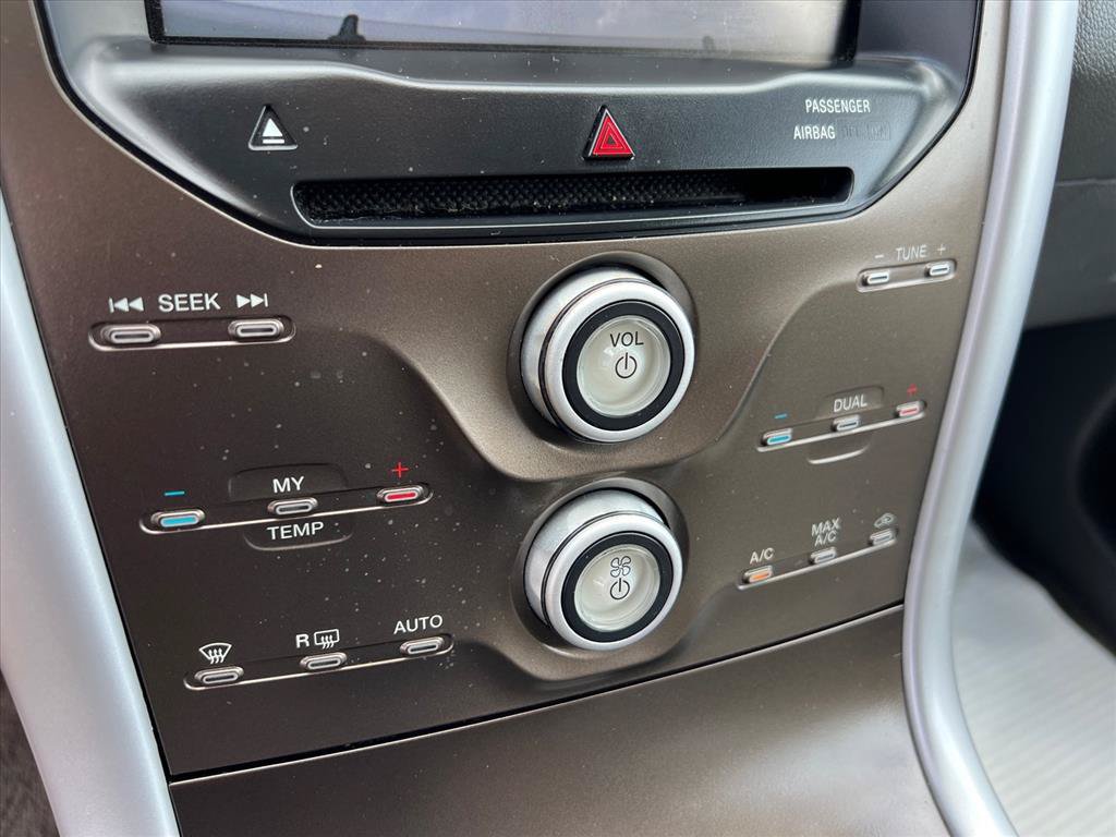 Used 2014 Ford Edge SEL w/ Equipment Group 205A AWD/4WD image 21