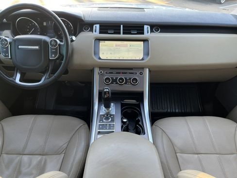 Used 2017 Land Rover Range Rover Sport HSE image 39