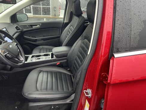 Used 2022 Ford Edge SEL w/ Convenience Package image 9