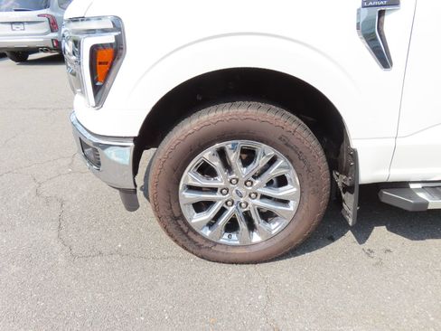 Used 2026 Ford F150 Lariat w/ Equipment Group 502A High AWD/4WD image 14