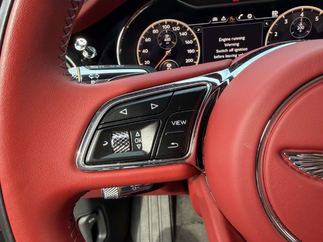 Used 2024 Bentley Flying Spur V8 AWD/4WD image 24