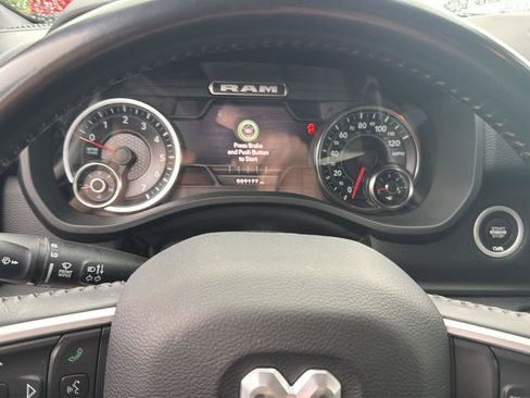 Used 2022 RAM 1500 Big Horn AWD/4WD image 13