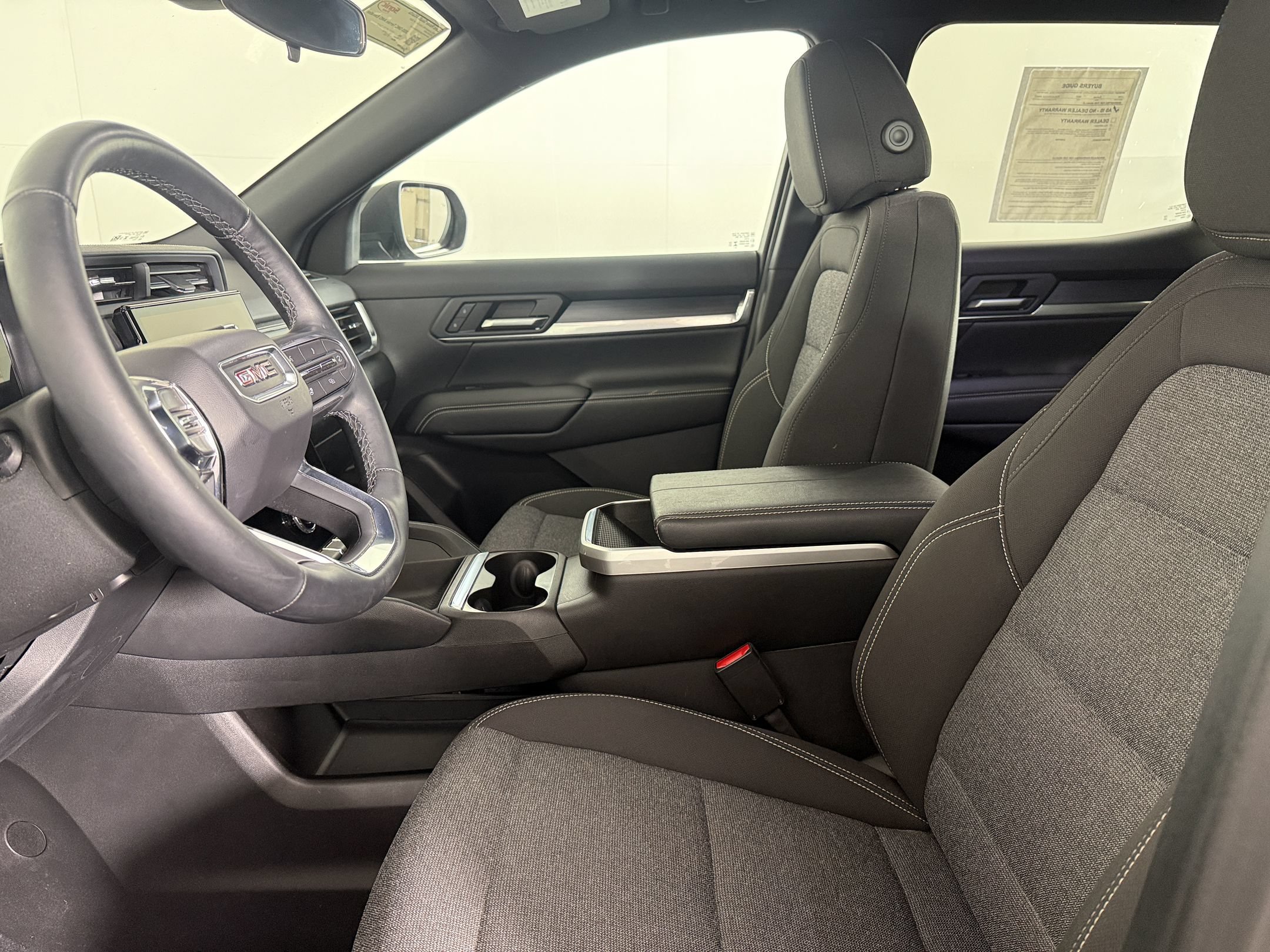 Used 2025 GMC Terrain Elevation AWD/4WD image 24